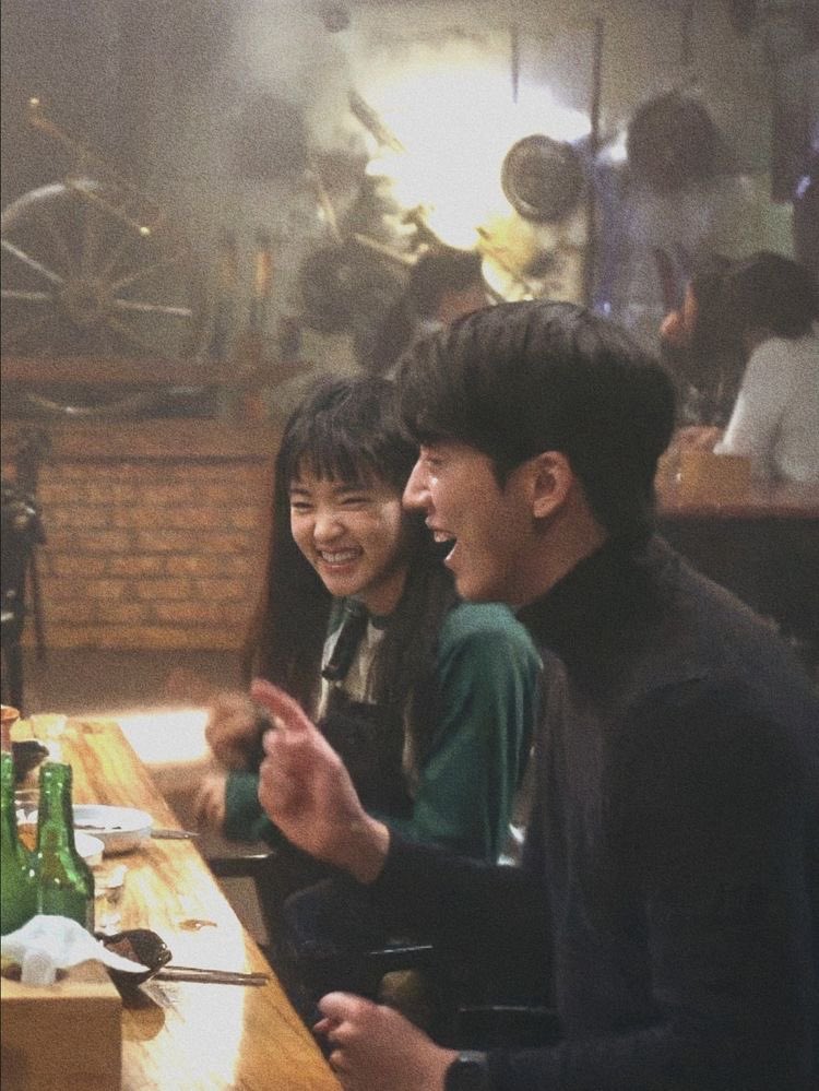 KAZOOAYIN's tweet photo. #TwentyFiveTwentyOne aesthetic 🌱 https://t.co/yFlPGyrlJz