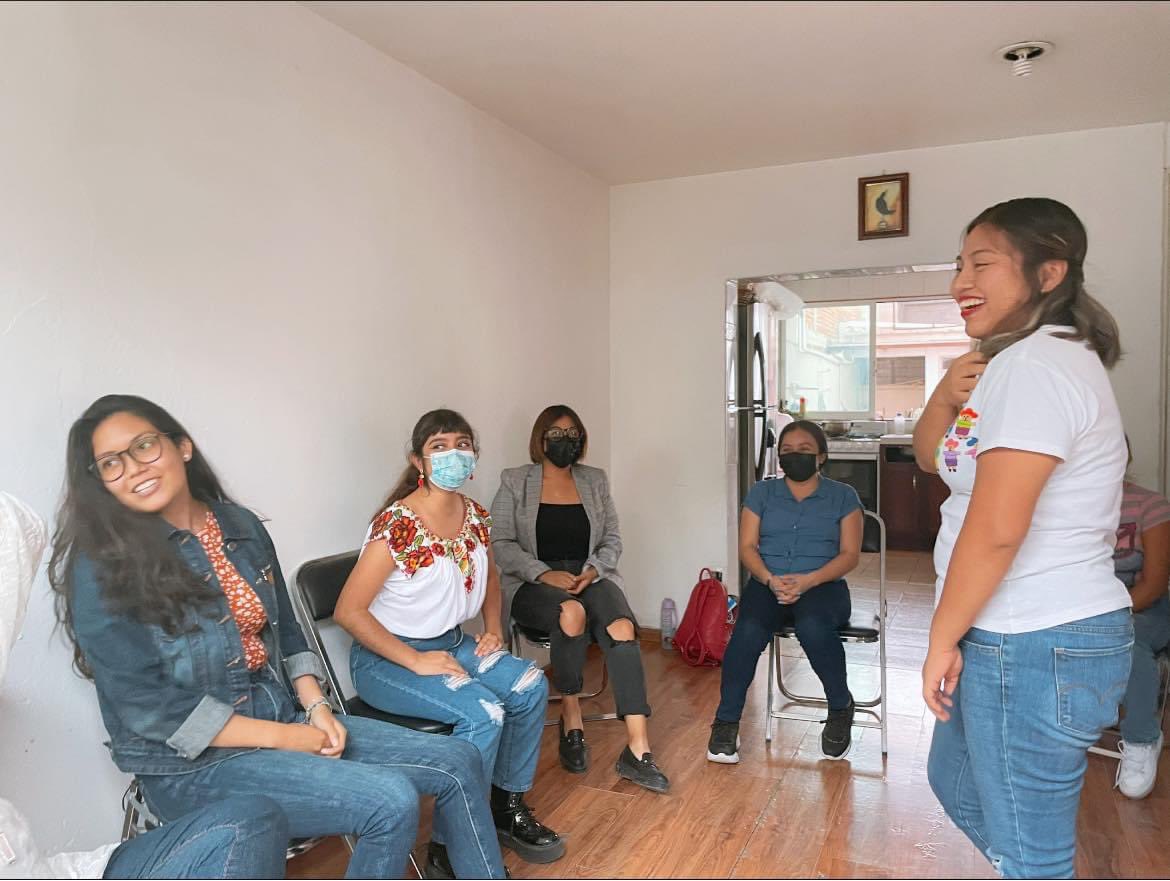 RedRemuvi's tweet photo. Muy contentas en la actividad de integración grupal “Entre mujeres”
JUNTAS-LIBRES Y SEGURAS 💜
#NiUnaMas #NoMasViolencia #JuntasLibresySeguras #REMUVI https://t.co/0zIoowc9OC