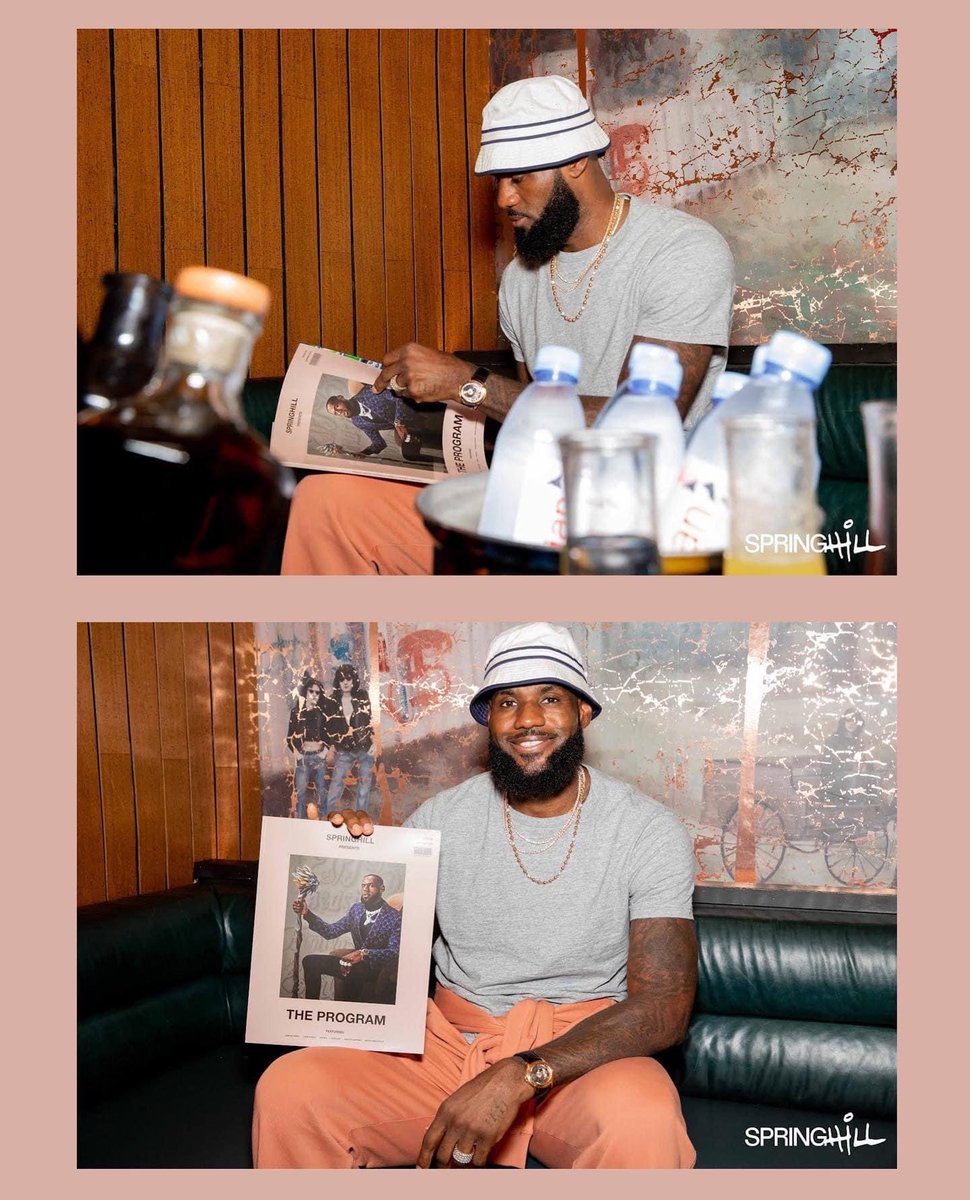 LenPeralta's tweet photo. Higher res photos of @maxmillianp’s meeting with @KingJames last month. The one with Lebron leafing through the magazine with Max’s painting on the front is straight 🔥 https://t.co/7BkNKeDLvo