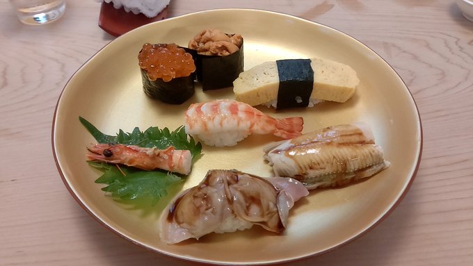 お寿司きた。
結構するとこ。 