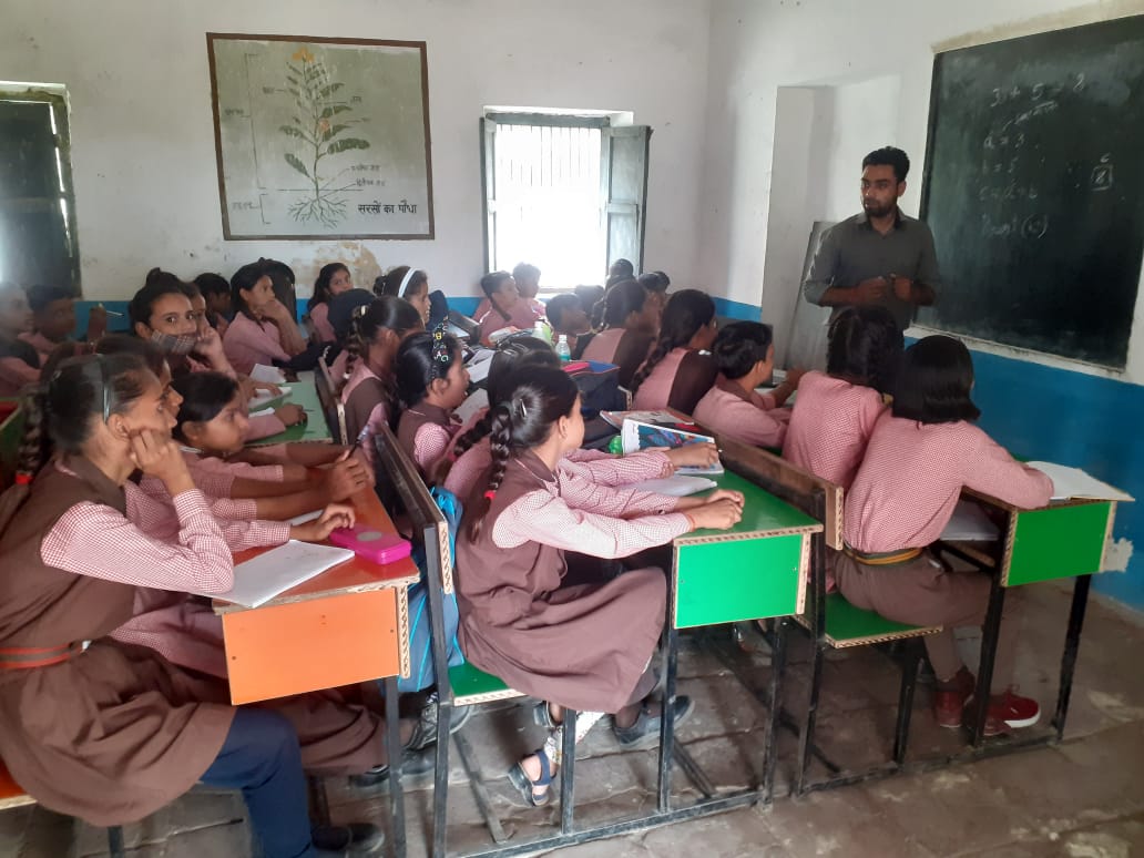 If we want to make #India as a #global #leader in science and technology.

It's must to transform #rural school students in field of #innovation and #technology.
#Innogical is working towards to transforming students of rural areas and inspire them to #InnovateforIndia.
#NewIndia