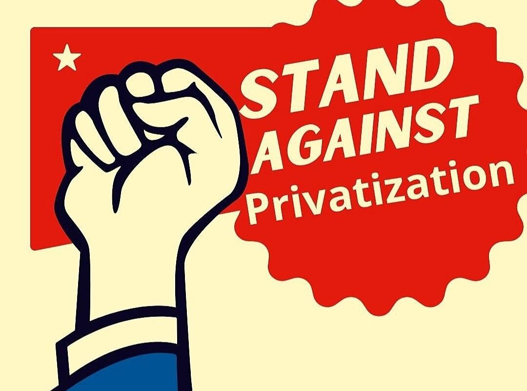 madhavkchate1's tweet photo. Privatization of banks is not only the sale of financial assets but also the sale of the nation.
#PublicBanksNotForSale
@narendramodi #Banks  @RBI https://t.co/LoV51V6lX7
