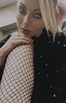 AIIuringBliss's tweet photo. ᅠ
ᅠᅠ❛ Just busted out these fresh pair of fishnets and all I'm saying is ; these would look hella hot ripped, hint hints. ❜
ᅠ https://t.co/CWDniH0DtP