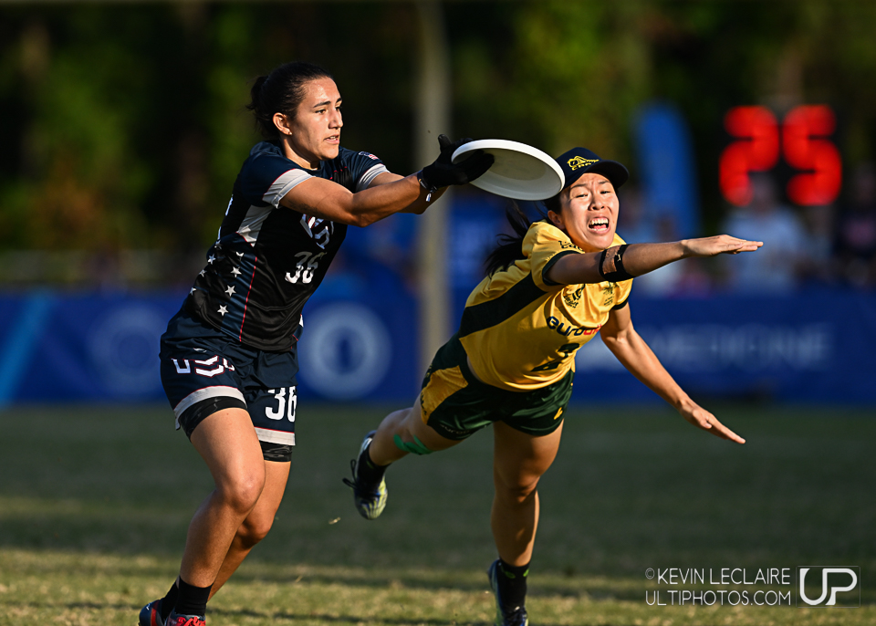 UltiPhotos's tweet image. EPIC!!!!!!!! Team USA Wins Gold at @TheWorldGames over Australia. Highlights are UP! ultiphotos.com/wg/2022/teamus…

Photos by @LeclairePhoto 
@USAUltimate @AustUltimate @WorldFlyingDisc 
@TeamUSATracker