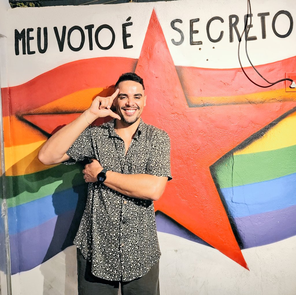 JonasOlive's tweet photo. Atenção candidatos do PT.
Atenção partido PT.
Eu SOU um apoiador do PT e SOU petista! Autorizo o uso da minha imagem para promover este partido e seus candidatos. Podem me chamar para fazer as inserções partidárias na tv. #LULA2022 #BARDOOMAR #MEUVOTOESECRETO #PT #LULA https://t.co/fjlsWpXs6z