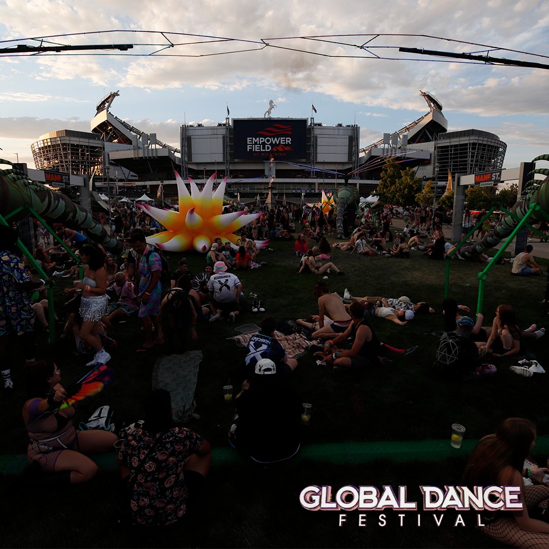 GlobalDanceFest's tweet photo. 🦋🦋🦋 #gdf2022 https://t.co/Qy37MZWMax