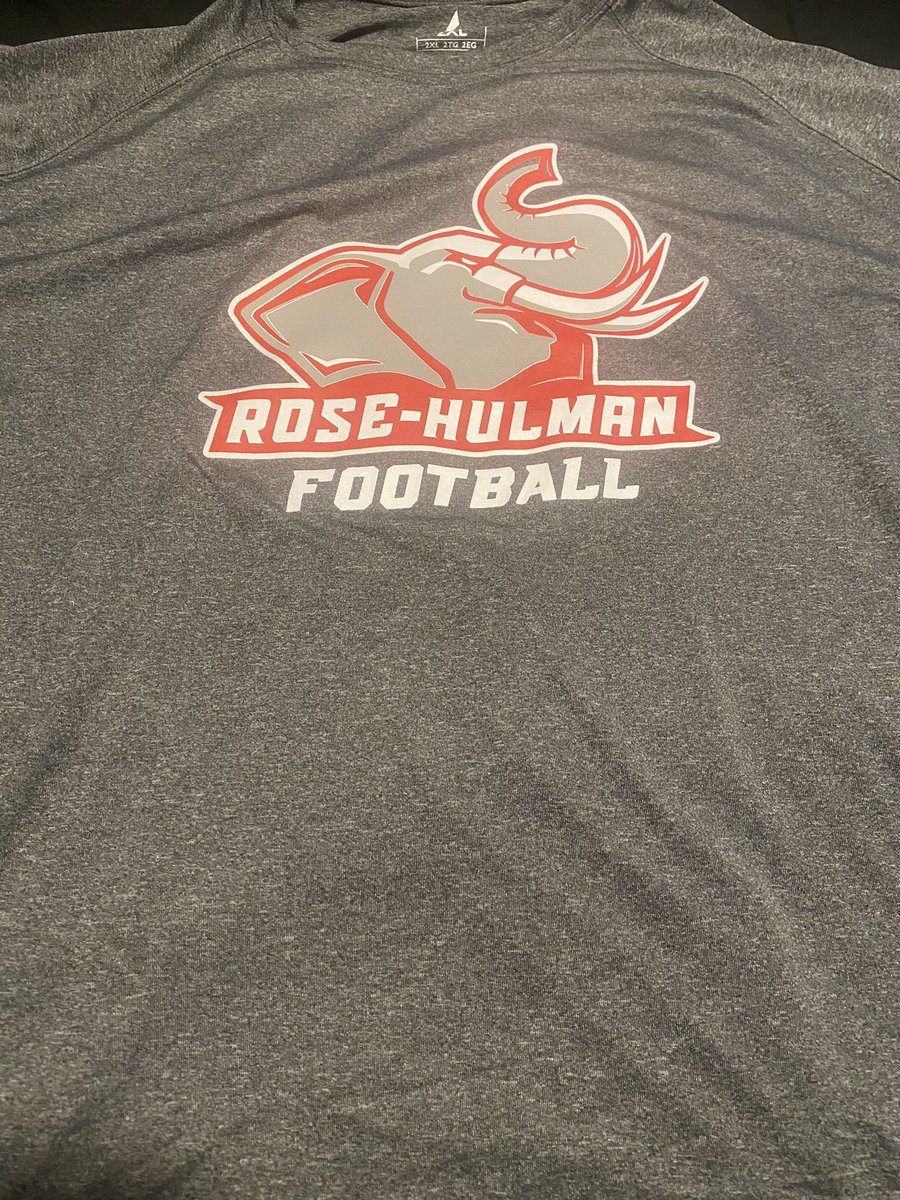 alexkling52's tweet photo. Thanks @Coach_Fries and @CoachSokolRHIT for inviting me to camp today. I had a great time and look forward to going to a home game in the future. https://t.co/ivSDtcjxpZ