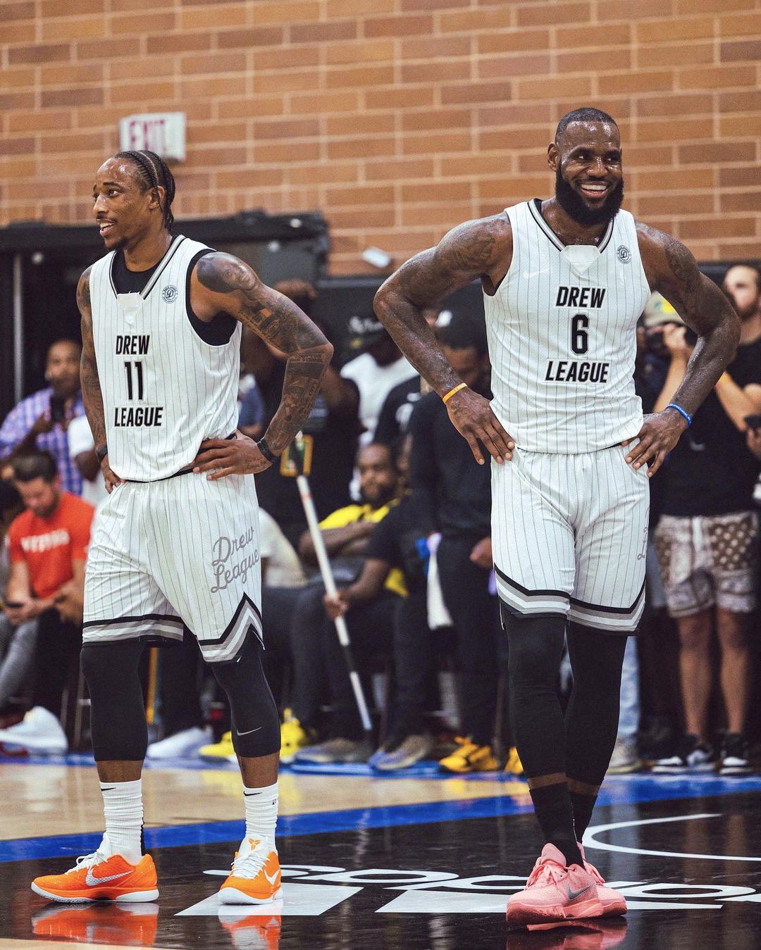 Nick DePaula on Twitter: "The Kobe 6s worn by @DeMar_DeRozan at the @ DrewLeague today are inspired by the @WNBA's orange hoody.  https://t.co/MQdw7uZYeZ" / Twitter