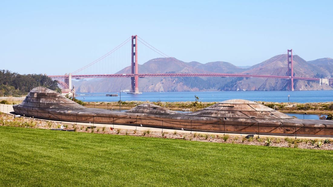 Benioff's tweet photo. I’m spending this glorious San Francisco weekend in our new Tunnel Tops Presidio Park—14 acres of paradise on the bay. Can’t wait for Sunday’s food trucks. I love “The Outpost” Childrens playground, &amp; “Field Station.” Same designer as NYC High Line. Totally FREE &amp; open to all. https://t.co/TZvBhFUHaQ