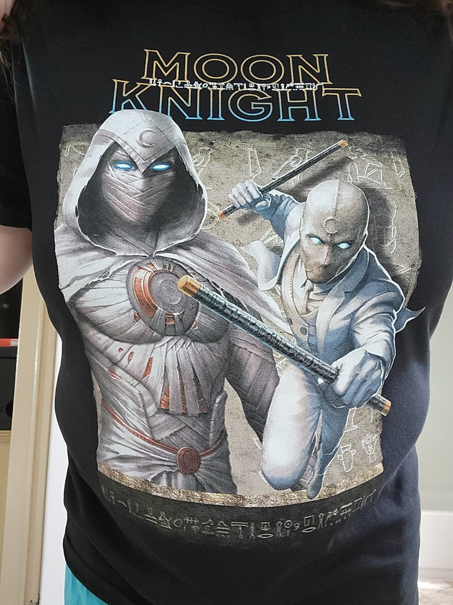 InvaderMiz's tweet photo. 🌙💙
Moon Knight Haul from Hot Topic!
~~~~~
•tags•
#heruniverse #moonknight #marvel #marvelstudios #disney #disneyplus #stevengrant #marcspector #jakelockly #khonshu #egypt #obsessed #California #GamerGirl https://t.co/Z29VwF2lAV