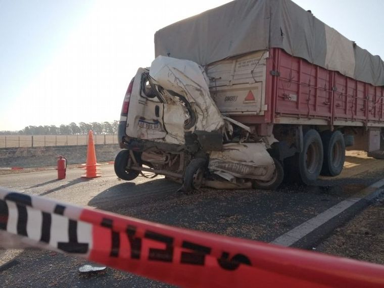 Tragedia en Córdoba
Quién era el muerto en el triple choque en Río Cuarto ow.ly/1JyW30soa9m