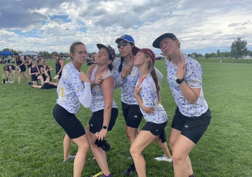 AgedUltimate's tweet photo. Just searching for drip and more mermaid tattoos now that we’re done for the day https://t.co/DCokO9XJHY