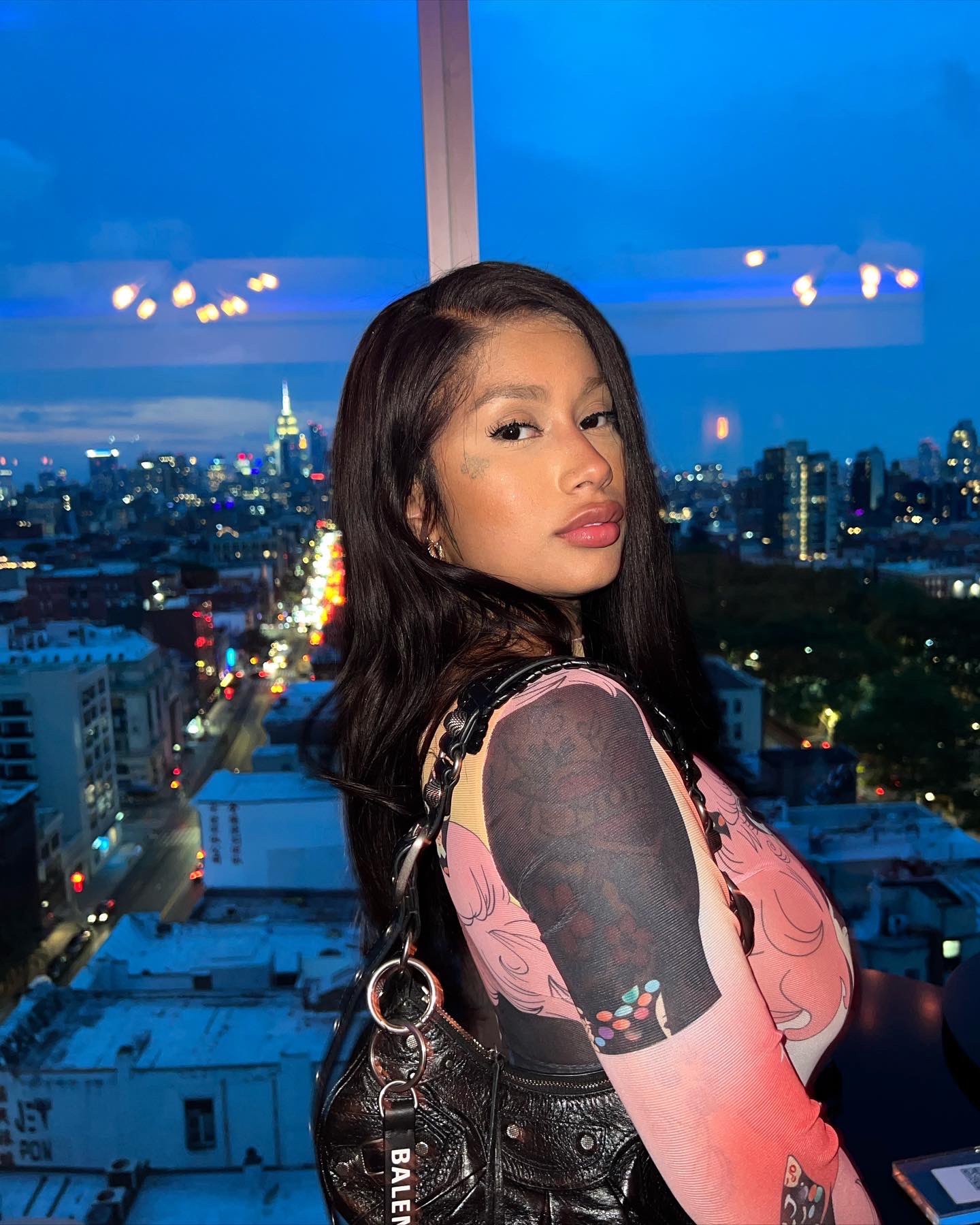 TW Pornstars - 2 pic. ༼ つ o ༽つ Moonformation💗. Twitter. 1:04 AM - 17