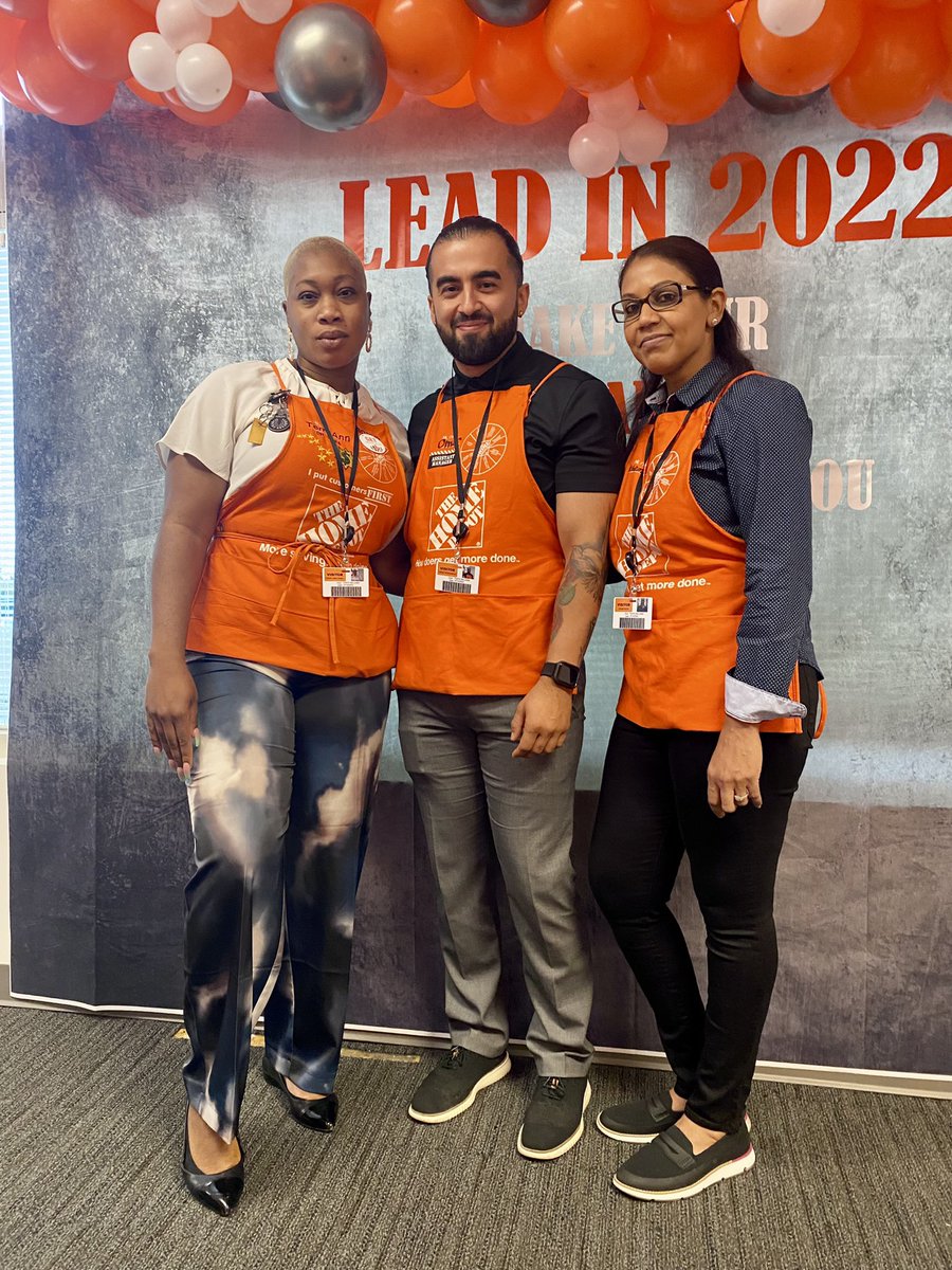 Omar Hernandez (@omarherthd) on Twitter photo D261 Lead In 2022. Motivational and inspirational, thank you having us and the great event <a href="/SharptonDavid/">David Sharpton</a> <a href="/thdtunya/">Tunya Williams</a> . With 0165’s amazing CXMs and a mini 0126 reunion D261 Lead In 2022. Motivational and inspirational, thank you having us and the great event <a href="/SharptonDavid/">David Sharpton</a> <a href="/thdtunya/">Tunya Williams</a> . With 0165’s amazing CXMs and a mini 0126 reunion