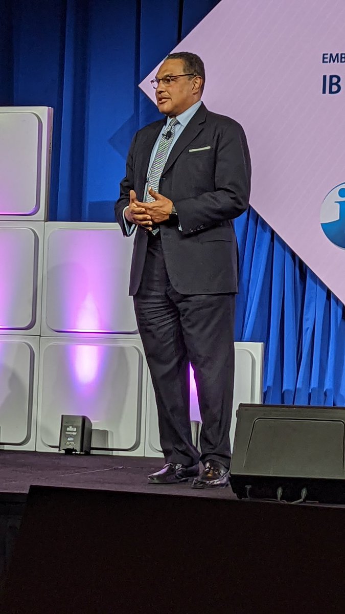 vivas_marisol's tweet photo. @iborganization #IBGC2022 #IBconf22 Keynote Speaker @umbc President Dr. Freeman A. Hrabowski III "the power of innovation is rethinking how we do things"
#IB4ALL #educationforabetterworld #access https://t.co/G1uyE3oUxw