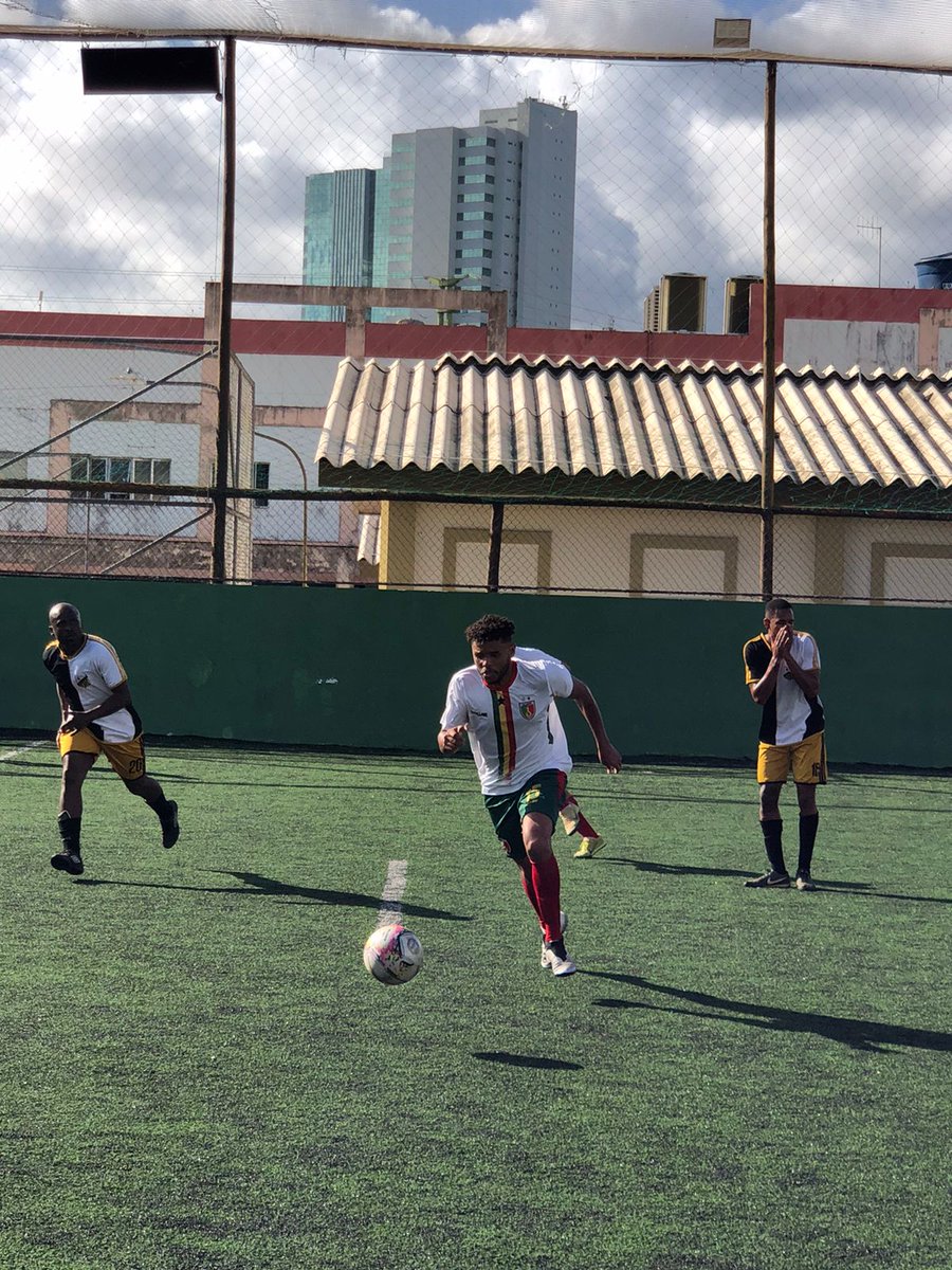 lusacaoficial's tweet photo. ⚽ | BELA ESTREIA NA SÉRIE B 

Com gols de Leandro (2x), Back e Jackson, os Guerreiros Africanos venceram o HABILITE-SE por 4 a 3 na estreia do Baianão Série B de Fut7.

✊🏽 | WAKANDA FOREVER LUSACA 

📸 | Fotos: Matheus Ribeiro

#lusaca #futebol #fut7 #football #futbol https://t.co/SrCnfiLp9D