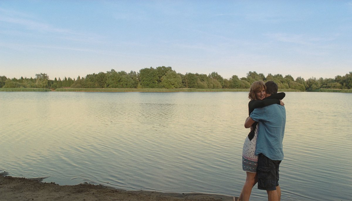 Zeligness's tweet photo. #Bales2022FilmChallenge
July 17: lake
EDEN LAKE (2008)  Refusing to let anything spoil their romantic weekend break, a young couple confront a gang of loutish youths with terrifyingly brutal consequences. 
#horror #KellyReilly #MichaelFassbender https://t.co/xgkAjNPabp