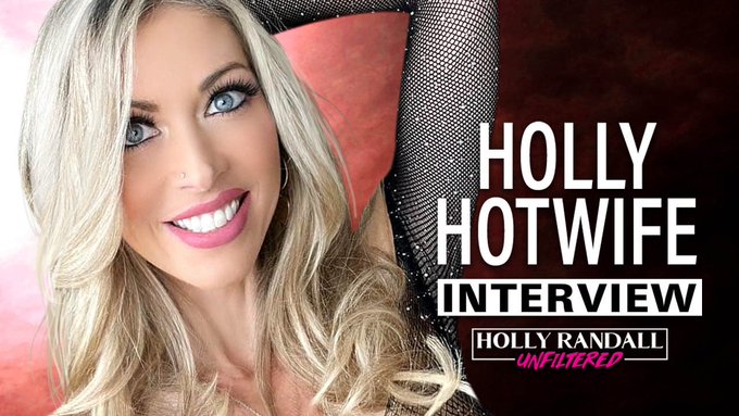 Premieres in just a few minutes at 7pm PST! Come watch the episode & join me in the chat room: Holly