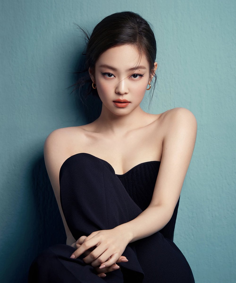 PopBase's tweet photo. BLACKPINK’s Jennie confirmed to be in The Weeknd’s upcoming HBO show ‘The Idol’ after appearing in the trailer. https://t.co/uKQMaM4uul