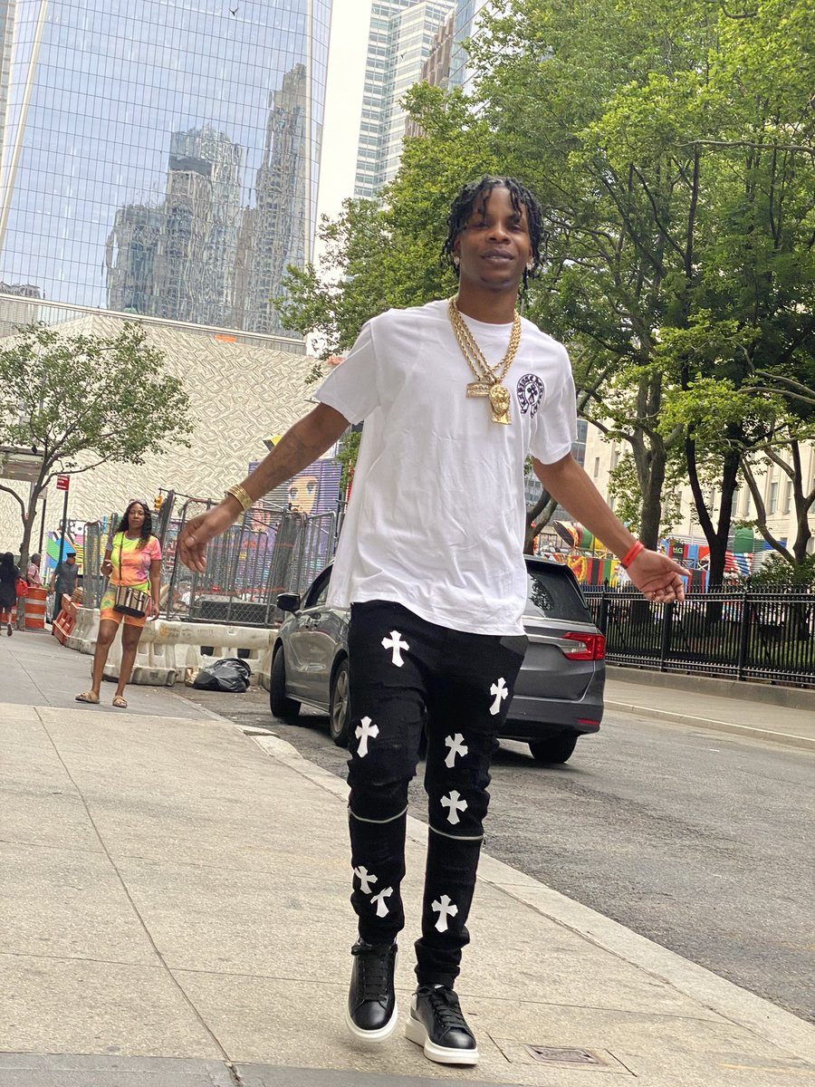 IAM_2LANE's tweet photo. Took Every Loss I Knew I Was Gone Win For Da Better 🌟 … #LLBIGA #LLBNB #LLGETTI #LLMURK #LLCHOP #LLDTR #LLSOSA https://t.co/0oIknPQBBc