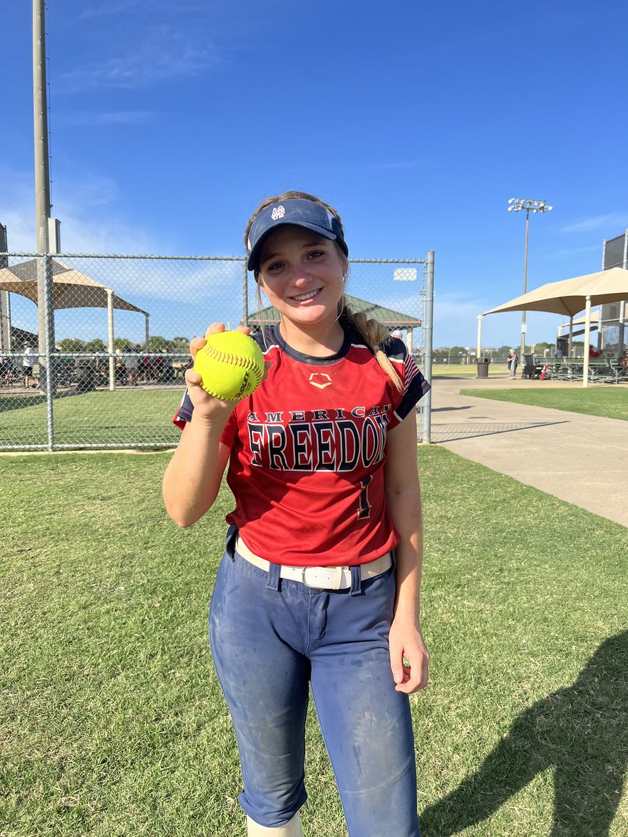 AFNational2K24's tweet photo. Went 3-0 for the day at the American Freedom Summer Invitational and @ReeseRamos2024 went yard! 💣 @AFSBALL #afstrong https://t.co/mCW46AUxfz