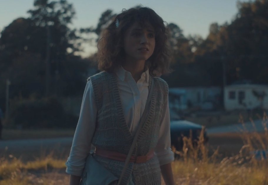 thinkernancyw's tweet image. nancy in her vest outfit 🫶