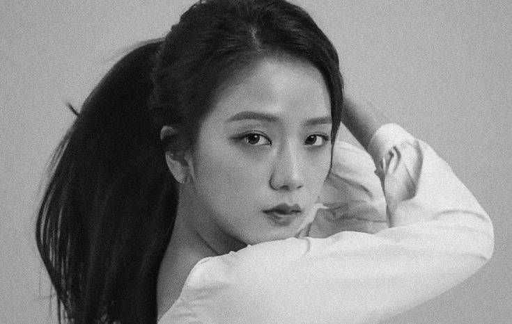 jisoospic's tweet photo. kim jisoo was insane for this https://t.co/YEF3NsTxim
