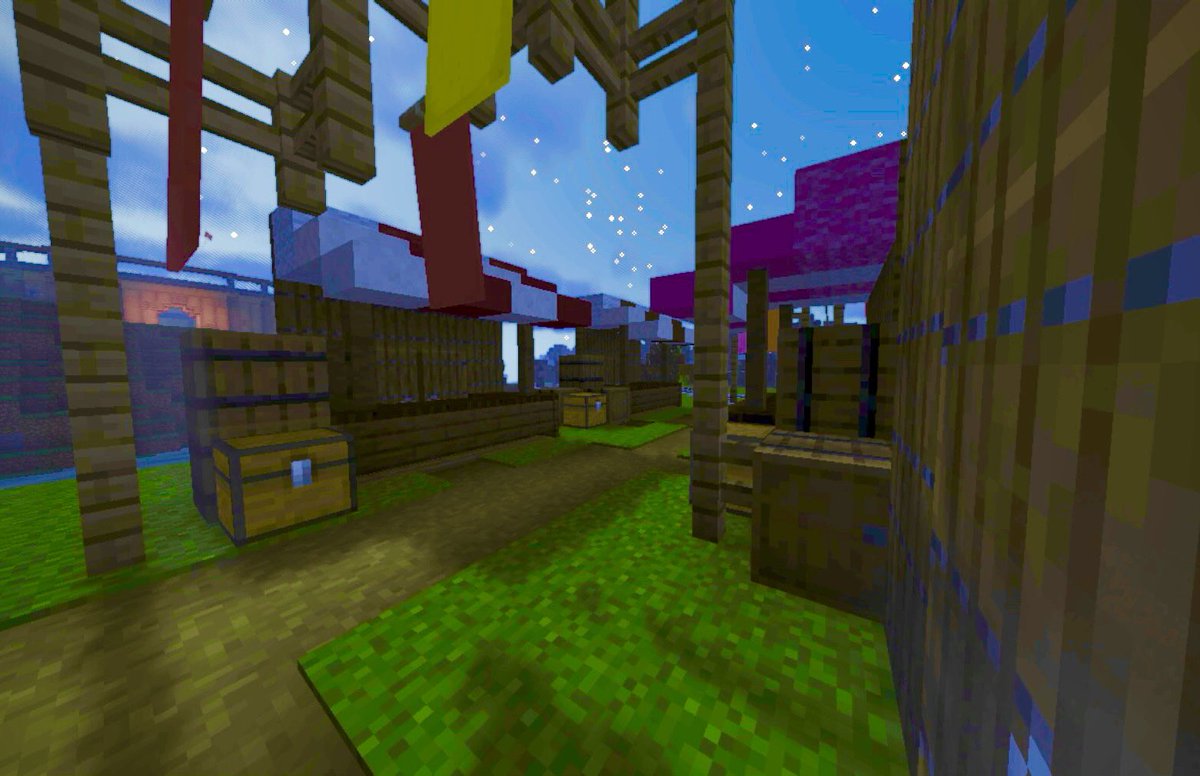 FelthornSMP's tweet photo. Spawn, what would you wanna sell? 

#Minecraft #minecraftsmp #smpapplication #medieval #DnD #dungeonsanddragons https://t.co/GjSXBMuwLW
