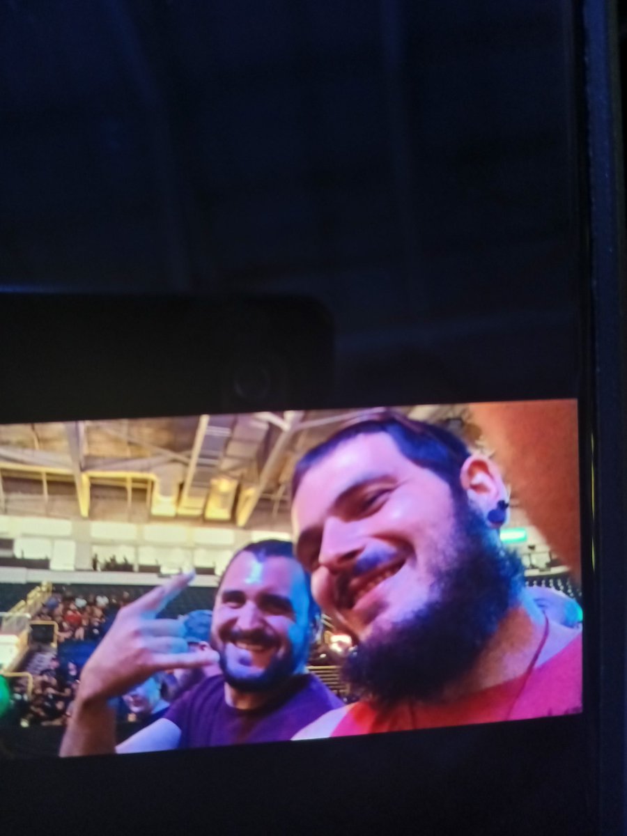 DavidWa34789490's tweet photo. #WWEFtMYERS https://t.co/1k7wfWI1gx