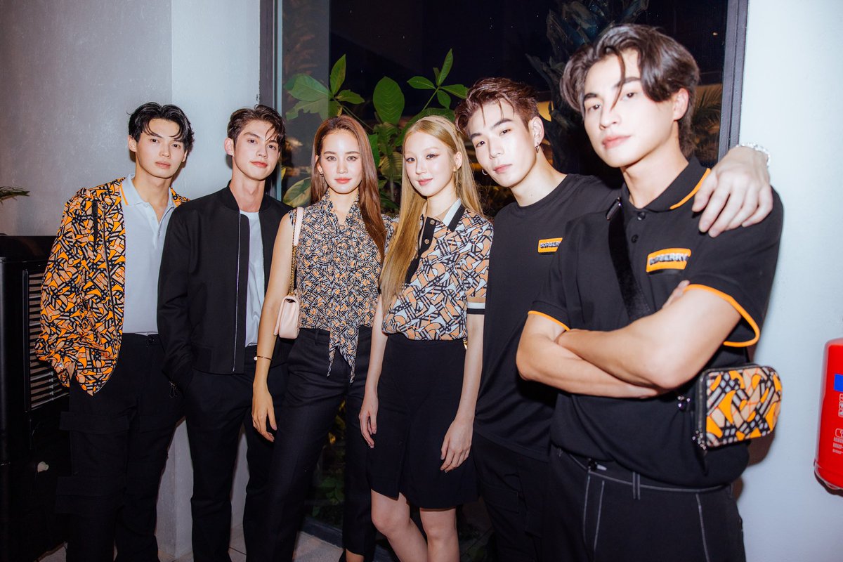 GulfBangladesh's tweet photo. IGS update #urbanitestyle on 16.7.22
🔗https://t.co/P0srpHY03T
Please engage ♥️
GULF KANAWUT
#GULFXTBMonogram
#BurberryTBMonogram
@gulfkanawut #กลัฟคณาวุฒิ
#PhiBalls @Burberry #RiccardoTisci #TheLolaBag #TBMonogram #Burberry #ลูกบอลของคุณบิ๊กกลัฟ
#GulfKanawut @urbsty https://t.co/DoiDnE61CM