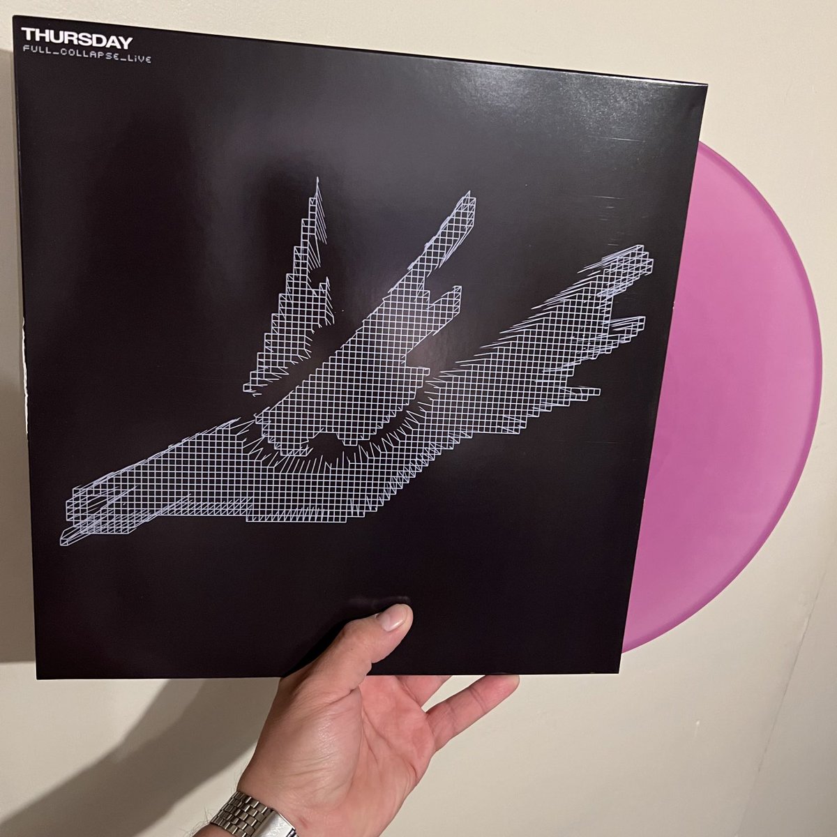 lalothemute's tweet photo. Two albums that mean a lot to me. Variants limited to 100 each. Nice skills huh? Thanks @thursdayband for continuing to take my money since 2001. Happy to help! ☺️ See you guys soon. #fullcollapse #warallthetime https://t.co/88PNgeA10C