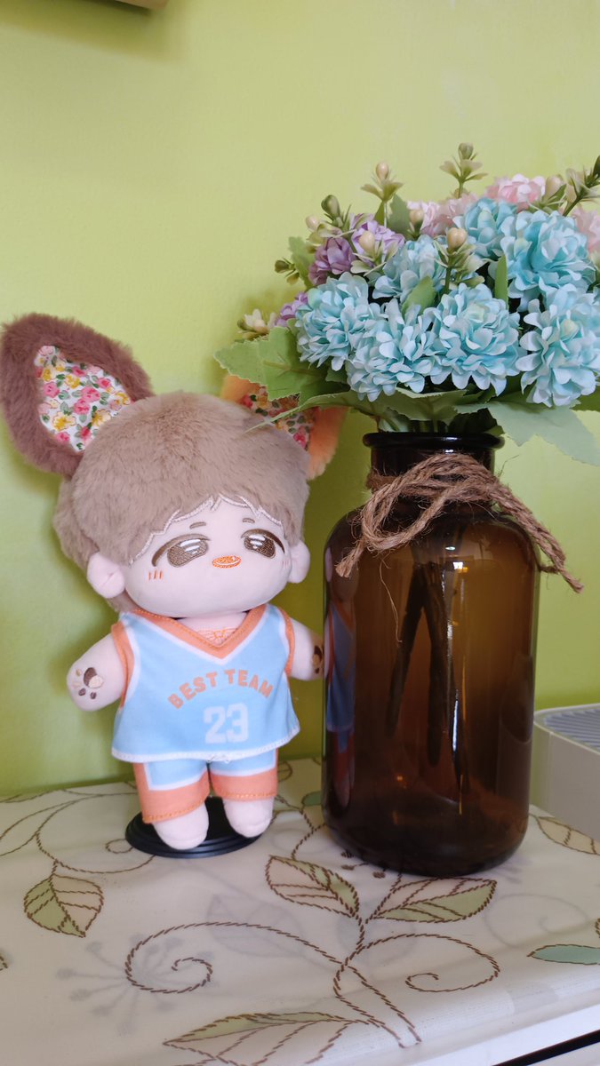 OhMaboy530's tweet photo. ป๊าฮ่ะ วันนี้ผมมีแข่งบาสเกตบอลนะ รีบลุกจากที่นอน แล้วไปสนามกับผมด่วนนนน https://t.co/9j4t19RGRc