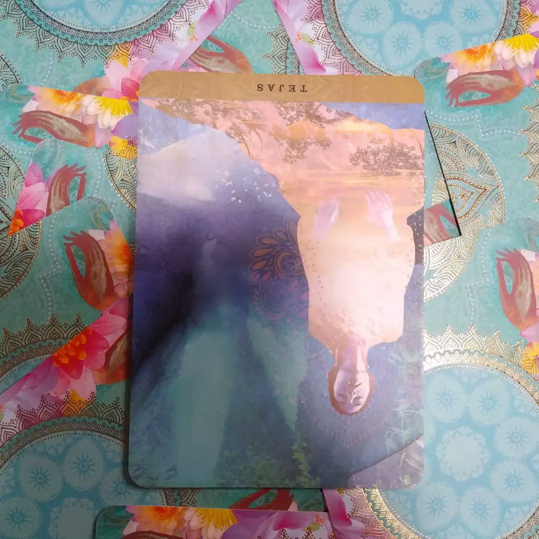 nestled__tarot's tweet photo. 〜今日のメッセージ〜
 
頑張っているコトを
一番よく知っているのは…
自分自身😊

他者に認められるより、
自分自身で｢自分｣を認めましょ💓
 
 #ayogicpath
 #ヨギックパス
 #癒しの時間
 #今日のメッセージ
 #任せる #分担 #信頼
 #宇宙 #エネルギー  #スピリチュアル https://t.co/6pk07Potw6