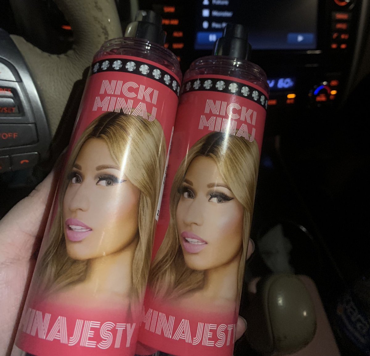 tnamontana's tweet image. #yasssss