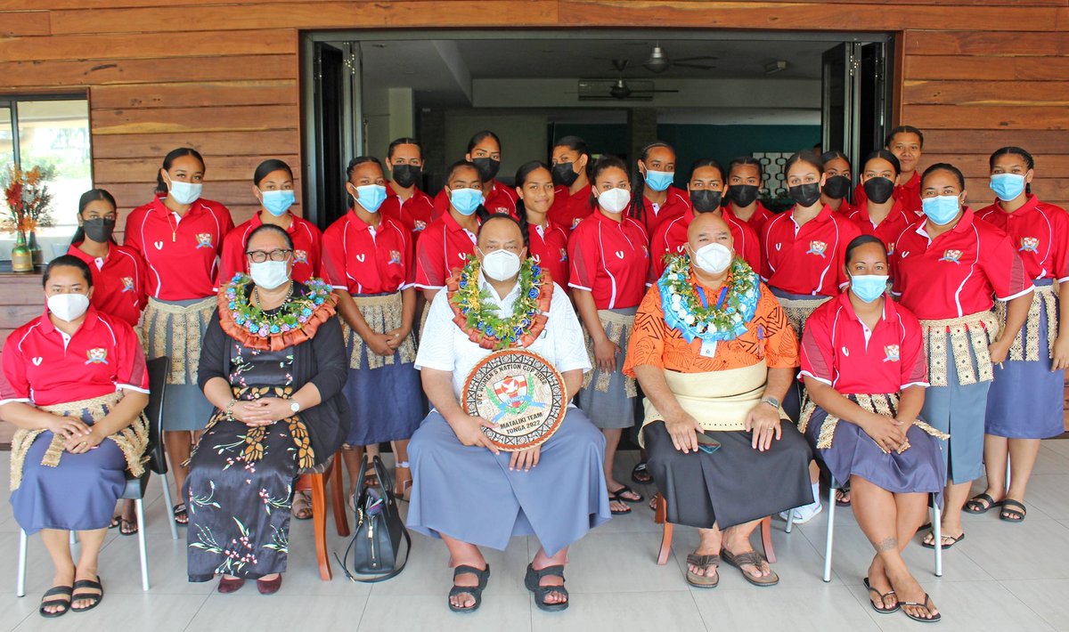 Tonga Prime Minister, Hon. Siaosi Sovaleni with Hon Fekita Utoikamanu and Hon. Saia Piukala visited the Team Mataliki and offered words of encouragement! Malo e ‘ofa moe poupou kihe longai fanau nau lotolahi ke rep hotau ki’i fonua🇹🇴⚽️