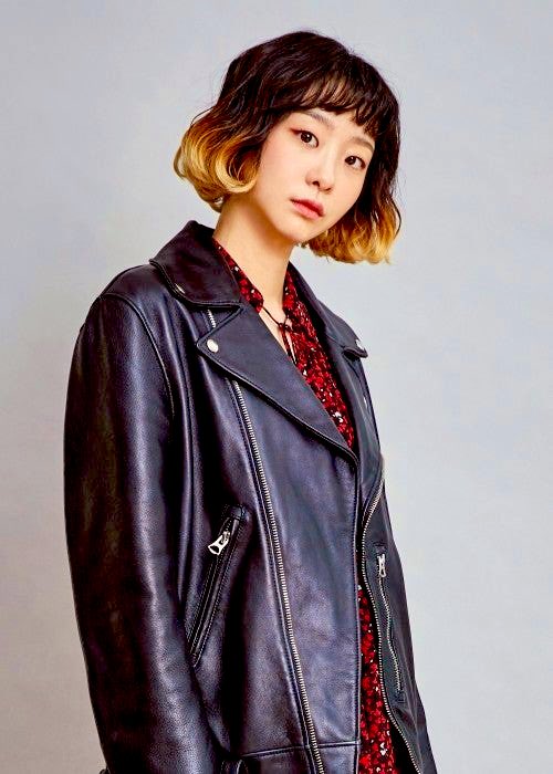 alaska710's tweet photo. 「梨泰院クラス」はイソが圧倒手に好きなんだけど、「六本木クラス」のイソにあたる葵もかなりイイ！なんせ圧倒的に存在感のある個性的なキャラだからキャスティング1番心配していた役だけど、平手友梨奈に決まった時胸を撫で下ろした。 https://t.co/Szn6Vidx2u
