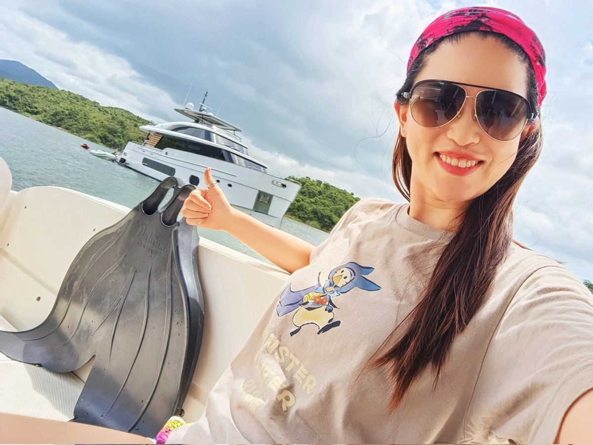 taintedmantis's tweet photo. Happy Sunday! Hunter on a quick break from hunting while wearing the Palico tee from Uniqlo. π§π»ββοΈπ±βοΈ#MonsterHunter #MonsterHunterRise #SELFIE #MHRise #HunterGram #sundayvibes #freediving #SaltLife https://t.co/yj2HCQV5W3
