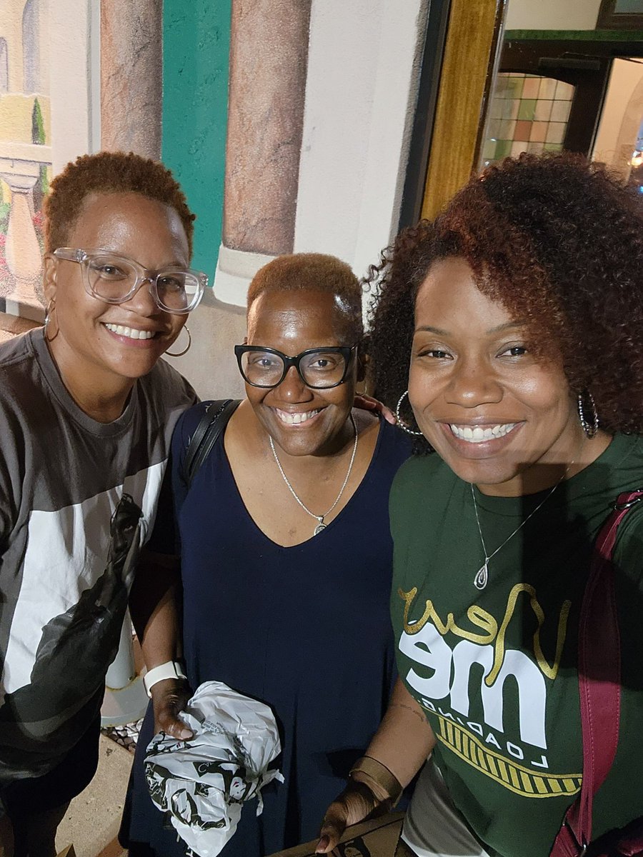 Karen Freeman Wilson (@karenaboutgary) on Twitter photo A treat to meet @votezenai, the next State Auditor of Indiana. Thanks to <a href="/inwomenforward/">Hoosier Women Forward</a> Alum #LoriLatham for connecting us. A treat to meet @votezenai, the next State Auditor of Indiana. Thanks to <a href="/inwomenforward/">Hoosier Women Forward</a> Alum #LoriLatham for connecting us.