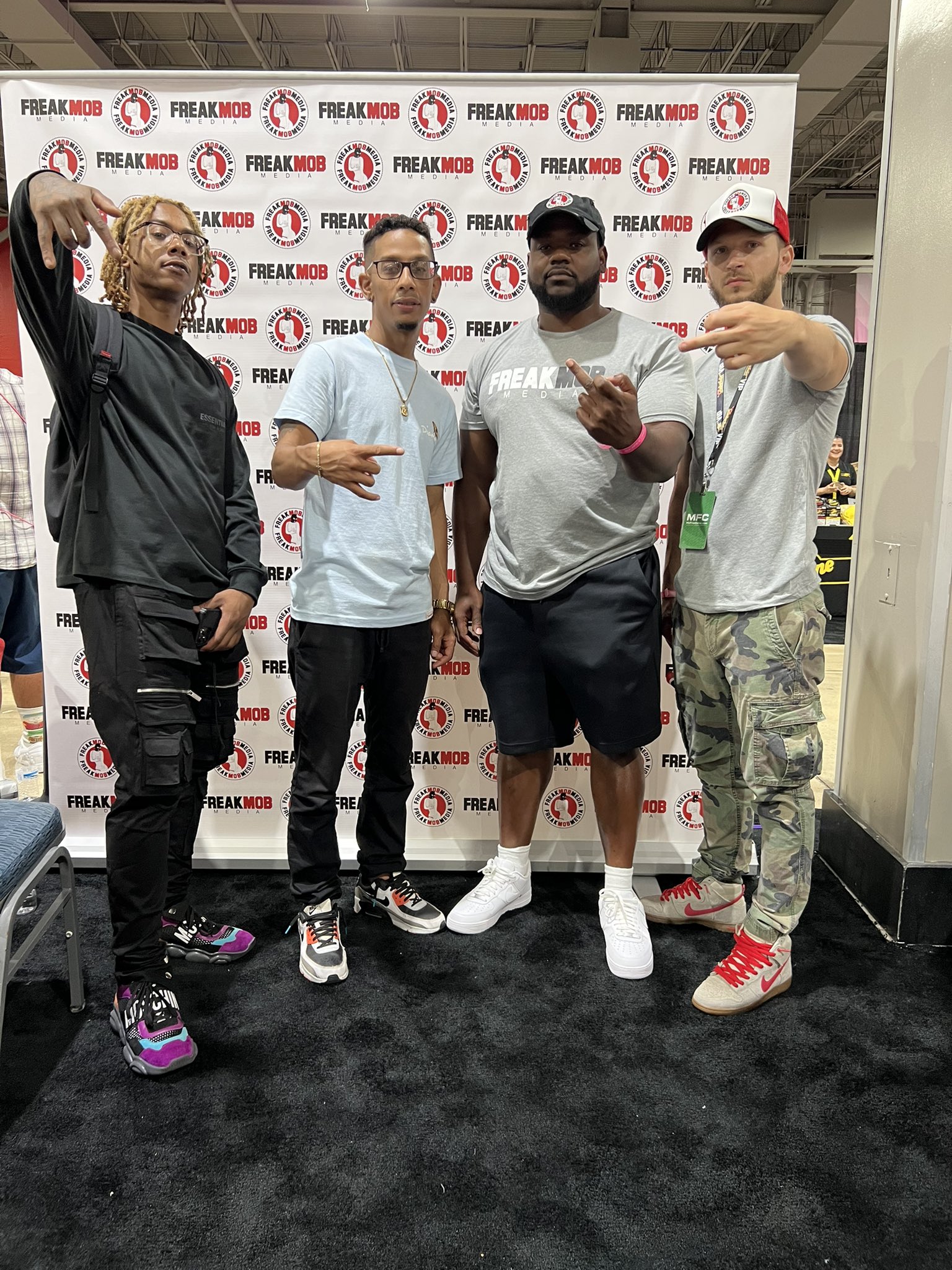 TW Pornstars - FREAKMob Media. Twitter. Brought my brothers in the game with me @theyloveflaxk