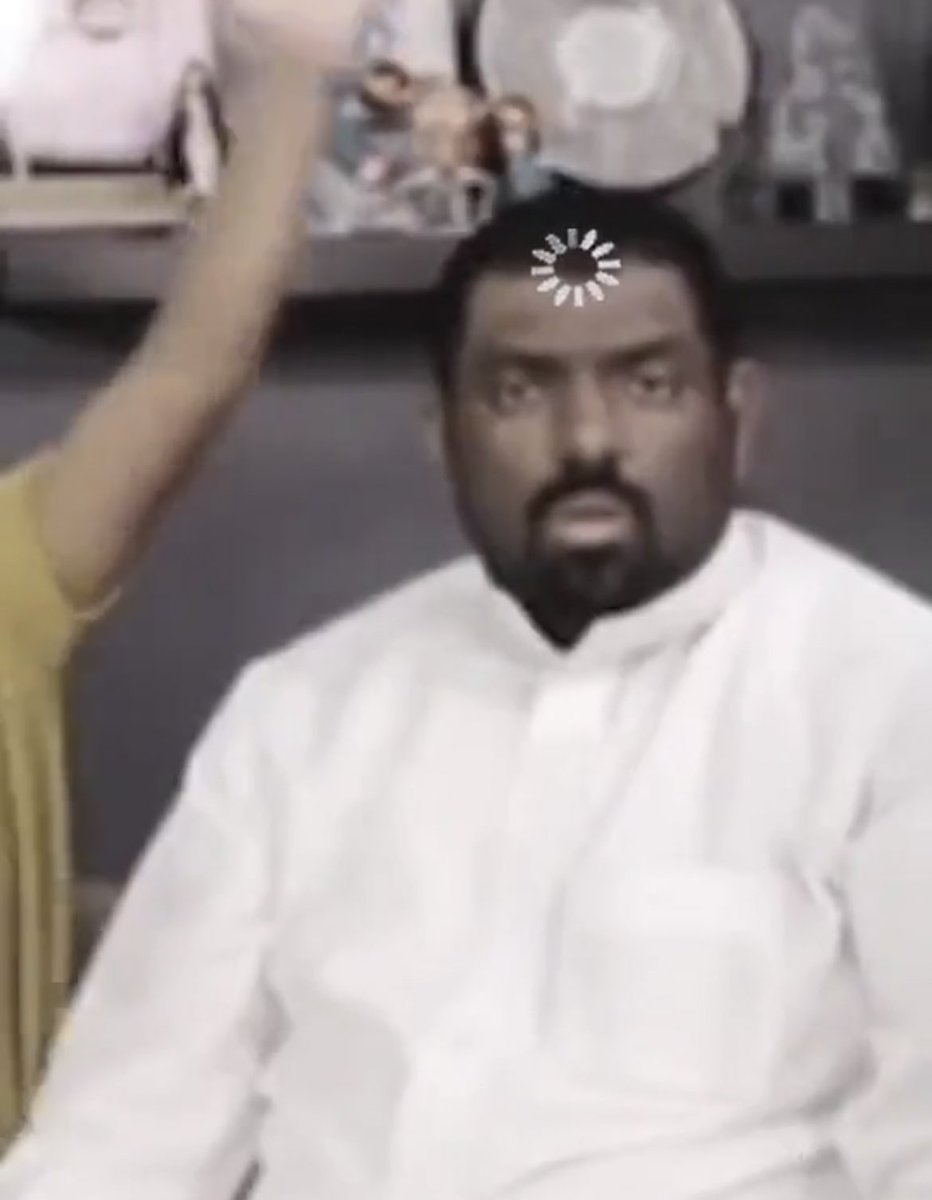 درجة الحرارة 40 وحر وغيم ومطر