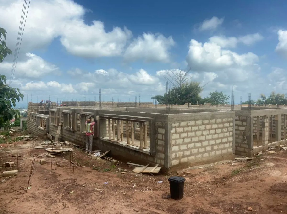 beksfel's tweet photo. Progress at the Construction of District Office for Ghana Audit Service at Wenchi

#beksfelconstructionsLtd #constructionproject #buildingyourvision #constructionislife https://t.co/zZZFmj6wL4