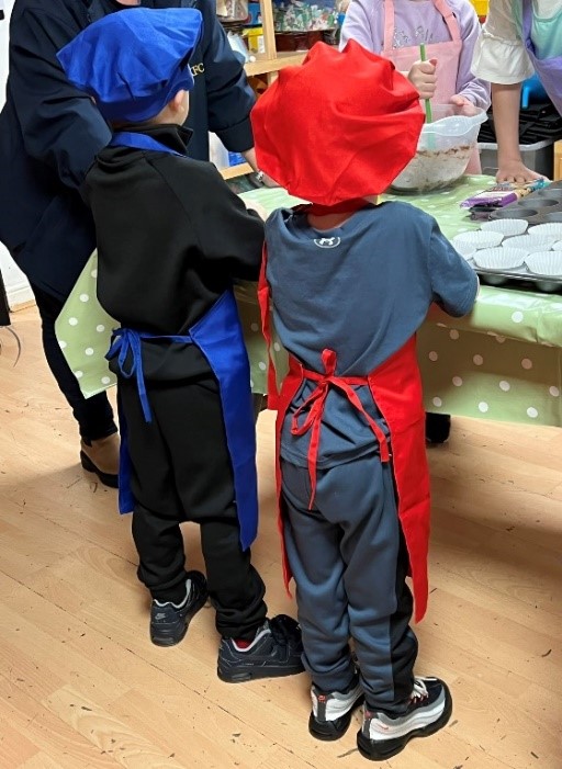 lpoolcouncil's tweet photo. Eligible youngsters can take part in our fantastic holiday activity programme this summer! 🌞 

Starting on Tuesday, 19 July, there are hundreds of fun sessions to choose from – and meals and snacks for every child. 🥪 

✏️ To book -  https://t.co/h28JCwoYhJ https://t.co/ID7eNAjTWl