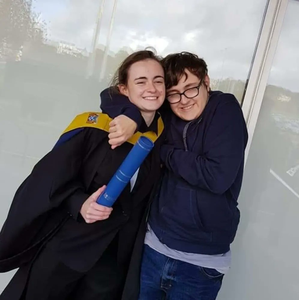 mackenzie_april's tweet photo. Happy 21st @lukeproclass 💙 https://t.co/KTOAsQsjdE