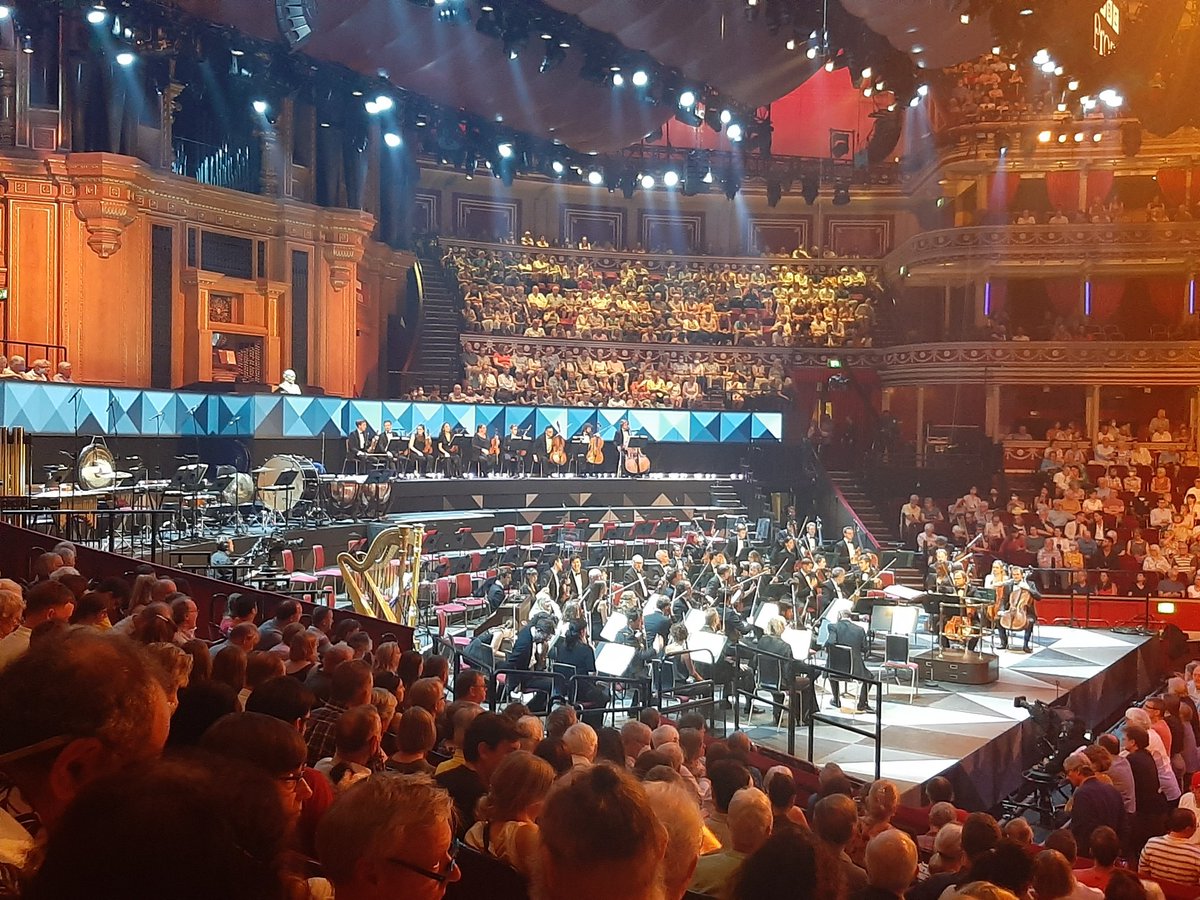 JWOrchestraFans's tweet image. What a fantastic Prom last night from #JohnWilson and @SinfoniaOfLondn 😍🎶👏🏻 The Coates encore was a perfect ending! Congratulations to everyone involved @WatkinsHuw #AdamWalker @rosennaeast @declankkennedy
Can't wait to relive it again on BBC Four this evening!