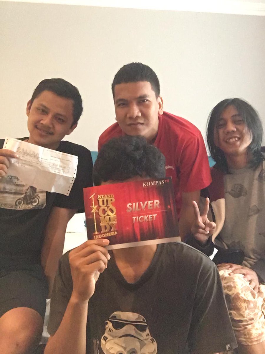 StandUpIndoJBI's tweet photo. 1.silver tiket 
2. Tiket travel alisa https://t.co/R9otYwEixC