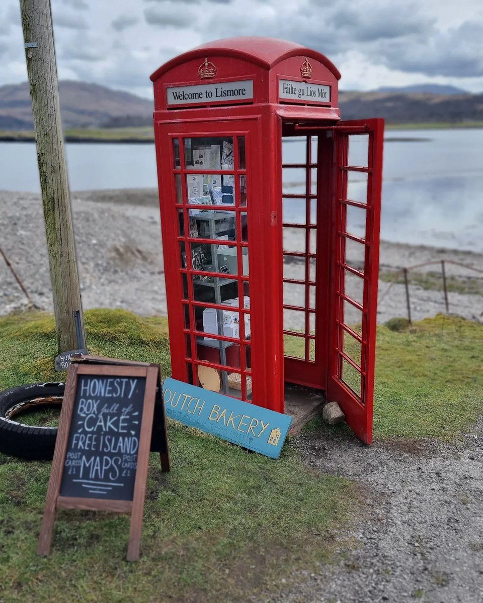 IslandsPass's tweet photo. 2/3 🌊 This week we’re heading to #Lismore in the #InnerHebrides.
☎️ The iconic red phone box can be spotted all over the country, and our islands are no exception. Many of these have been repurposed for various uses.
#HonestyBox #HonestyBoxes #ScotlandIsCalling #Foodie #BuyLocal https://t.co/DDjQQAENi9