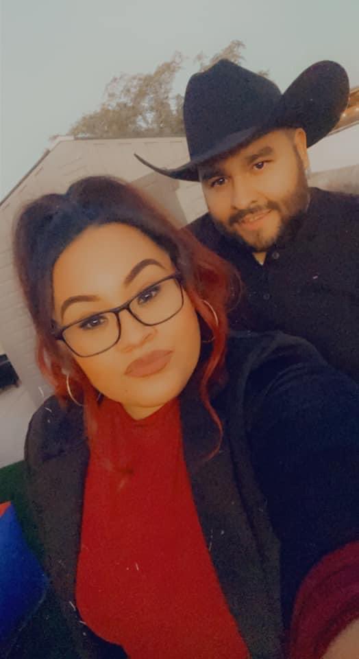 1986ljuarez's tweet photo. Happy anniversary to my beautiful wife that has stuck with my stupidities and me for the last 8 years. I love you beyond words can describe. Best thing that has ever happened to me. To forever 😍 @JuarezAle90 https://t.co/Ai3T5ZHBq6