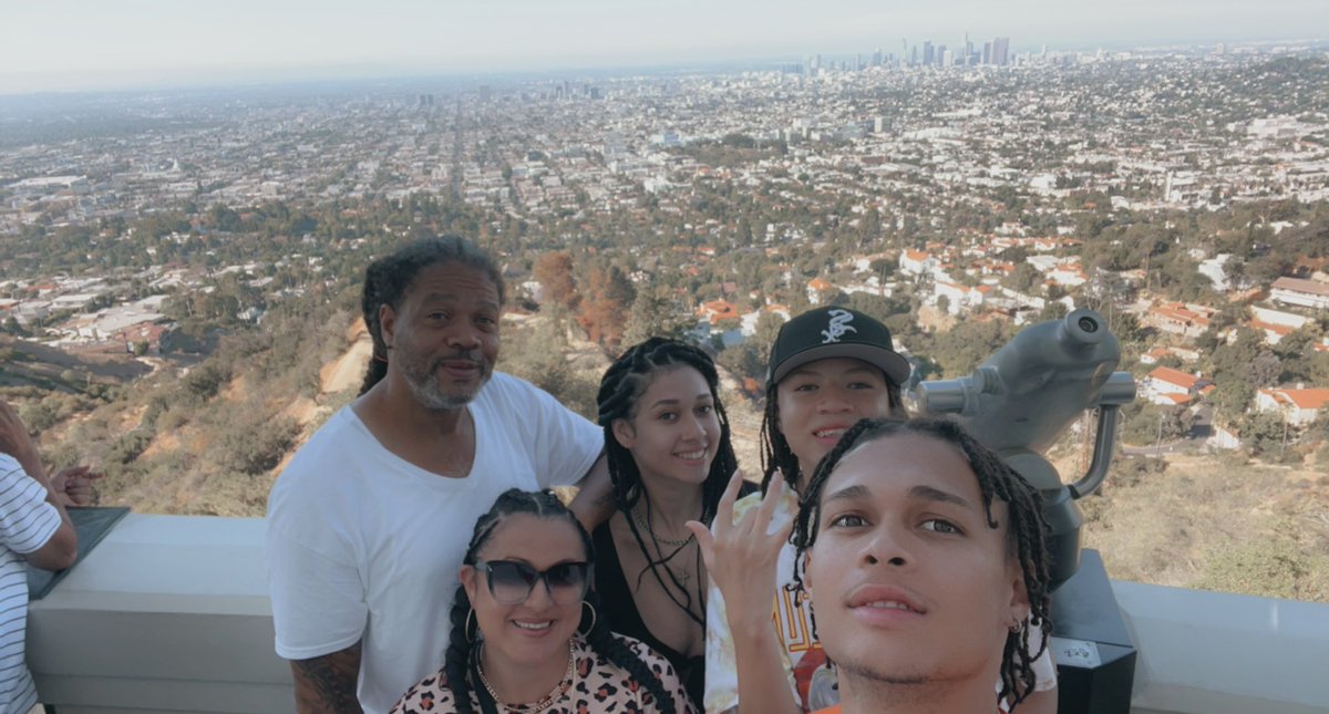 AmigoMgt's tweet photo. We on top A$M ⛰🤩 Road tripping https://t.co/2T2r32JBIX