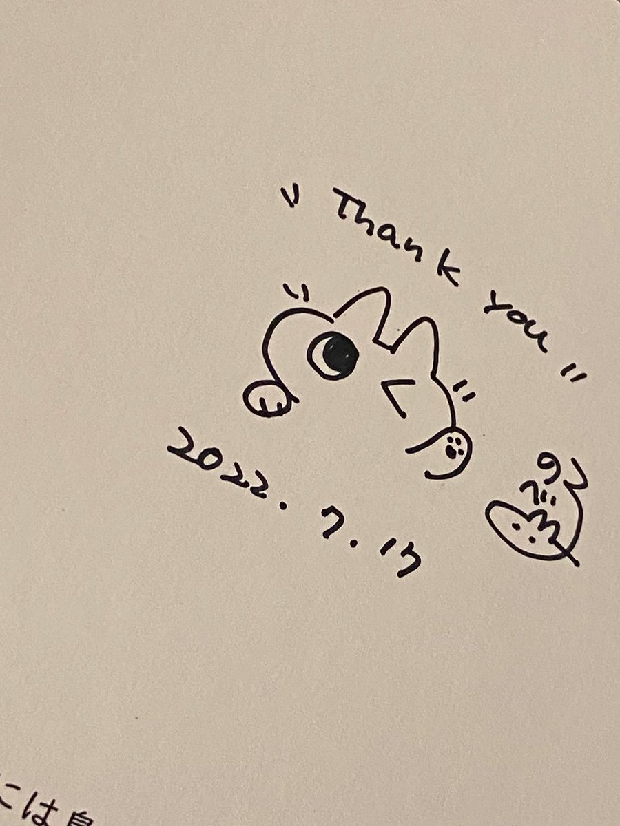 robita1701's tweet photo. #ニャンズマーケット　に行って来ました。(≧∀≦)

目的の　のべ子先生の絵本もラスト一つをゲットしてサインも頂戴しました。(^○^)
後　ガマ口とたこ焼きアクキーも。( ´ ▽ ` )

他店で一目惚れでネコ波のバックも入手しました。

ネコ作家さん達のお店がズラリとあって面白かったです。(≧∀≦) https://t.co/ajpthj7P2N