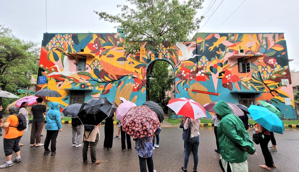 ndcnn's tweet photo. A lovely monsoon walk through the brilliant Art District of Delhi led by @dushyant_delhi
#SundayMorning #weekendvibes #umbrellasout #LodiColony https://t.co/k2subuqfGb